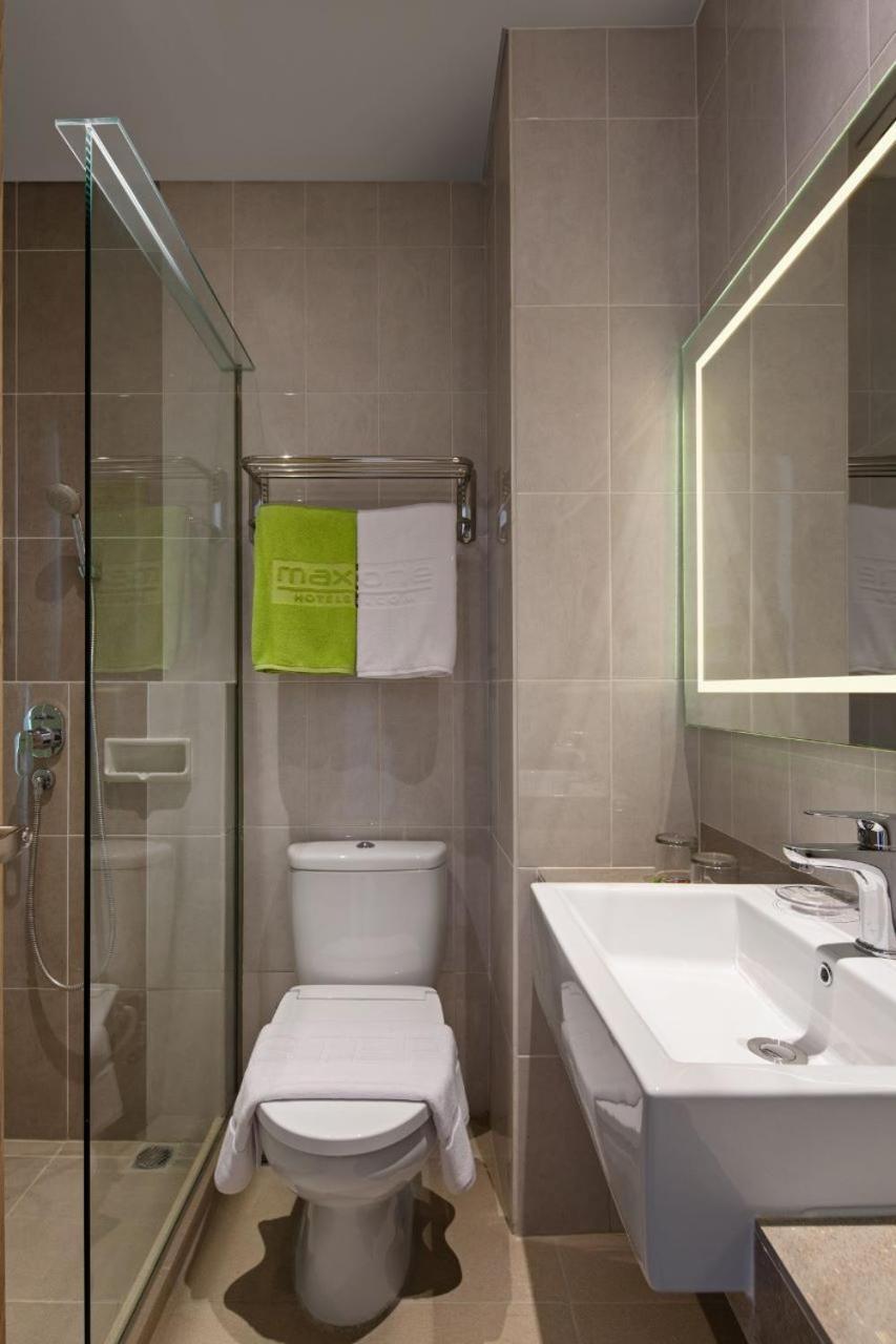 Maxonehotels At Kota Harapan Indah-Bekasi Zewnętrze zdjęcie